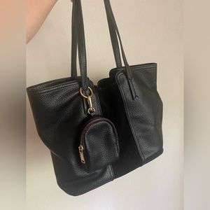Moda luxe black leather tote